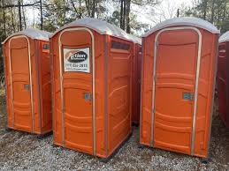 Best Portable Restroom Servicing (Cleaning and Restocking)  in Medulla, FL